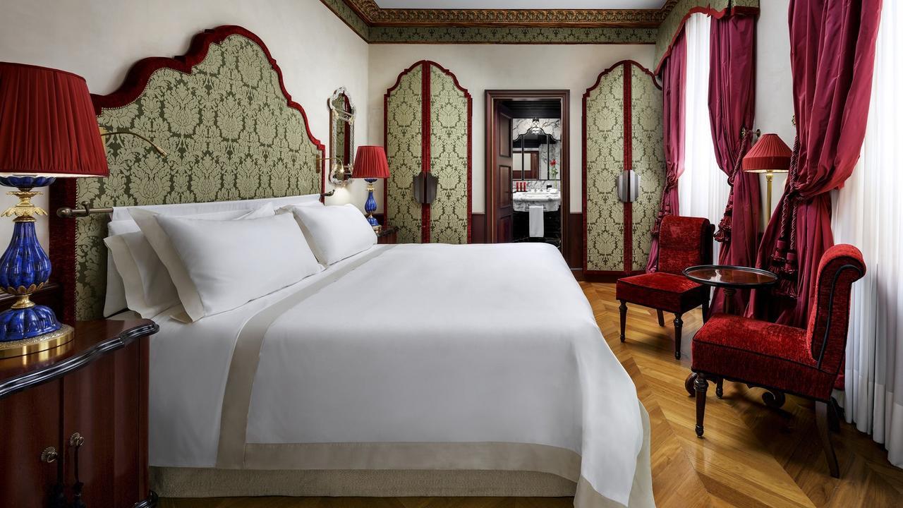 Hotel Danieli Venezia Esterno foto A room at the hotel